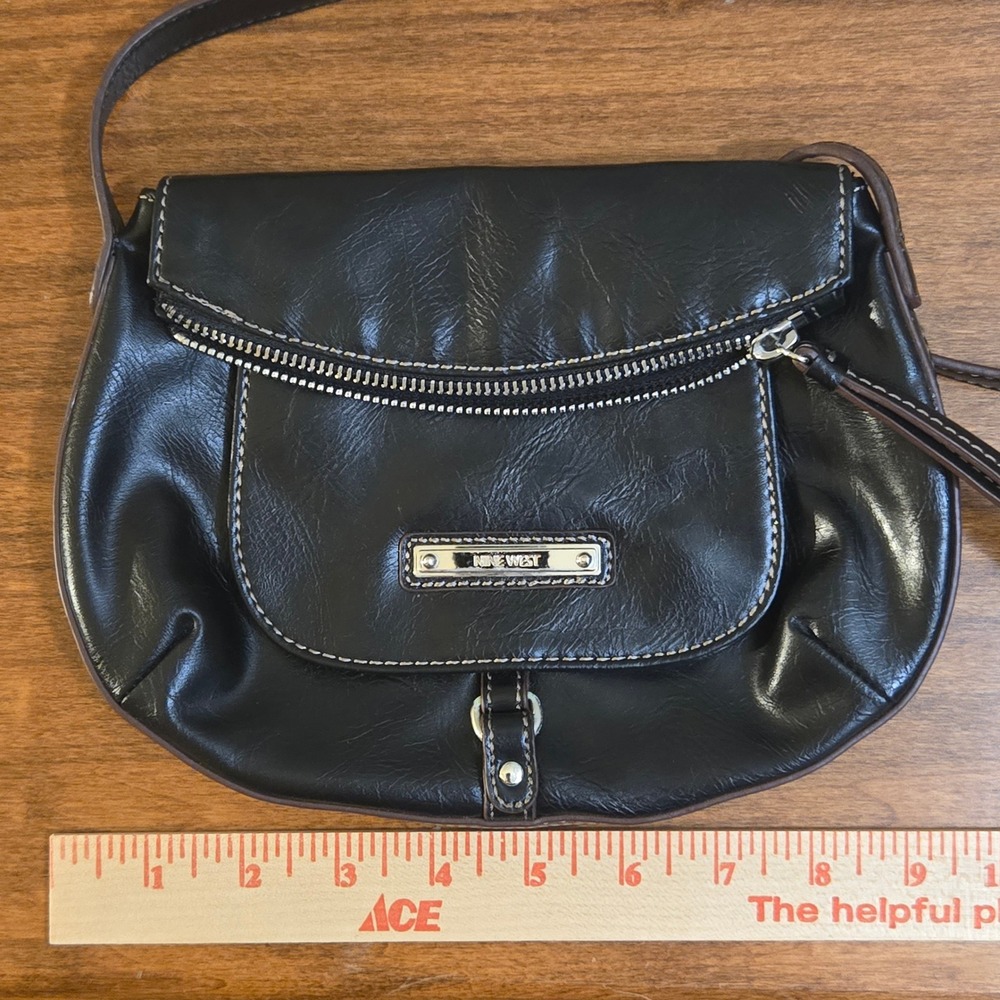 Nine West Black Faux Leather Crossbody Bag Brown Trim Contrast Stitching 9x7in